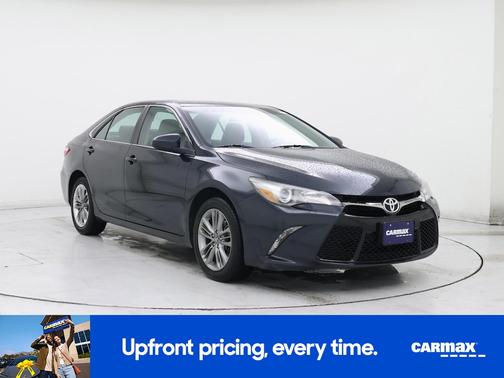 Blue 2017 Toyota Camry SE