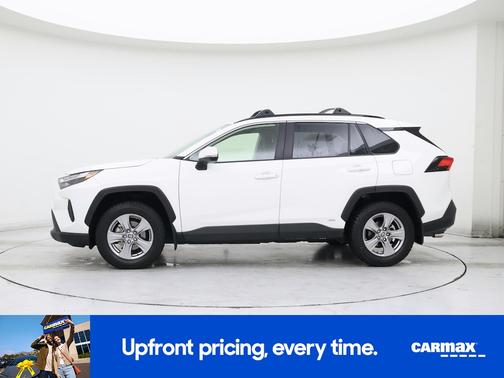 White 2024 Toyota RAV4 Hybrid XLE