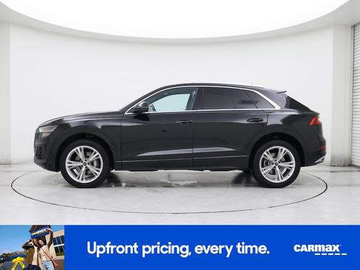 2023 Audi Q8 Premium