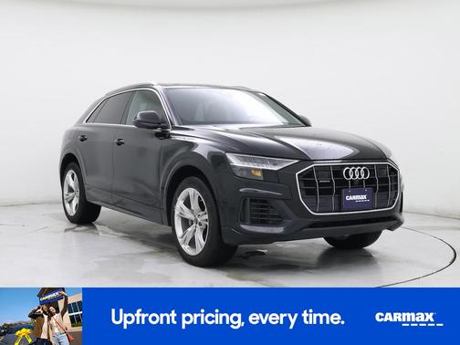 2023 Audi Q8 Premium