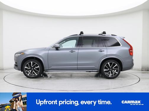 2019 Volvo XC90 T6 Momentum