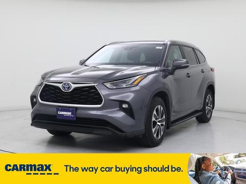 2023 Toyota Highlander Hybrid XLE