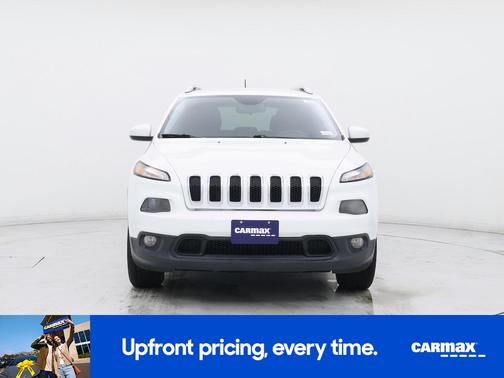 White 2015 Jeep Cherokee Latitude