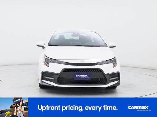 White 2021 Toyota Corolla SE