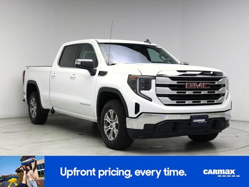 White 2023 GMC Sierra 1500 SLE