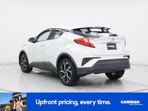 Pearl 2018 Toyota C-HR XLE Premium