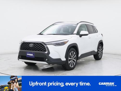 White 2023 Toyota Corolla Cross XLE