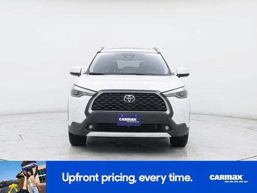 White 2023 Toyota Corolla Cross XLE
