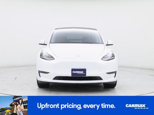White 2023 Tesla Model Y