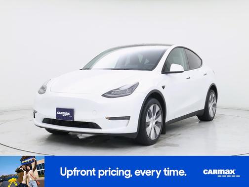 White 2023 Tesla Model Y