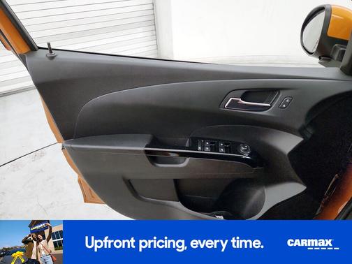 2017 Chevrolet Sonic LT