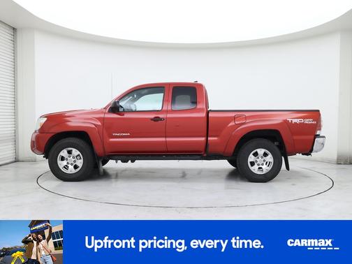 Red 2014 Toyota Tacoma
