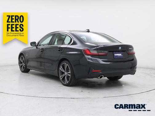 Black 2022 BMW 330e