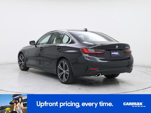 Black 2022 BMW 330e