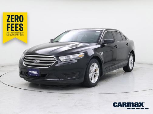 Black 2016 Ford Taurus SE