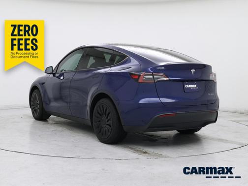 Blue 2024 Tesla Model Y Long Range