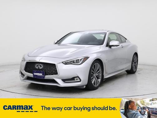 2017 INFINITI Q60 Premium
