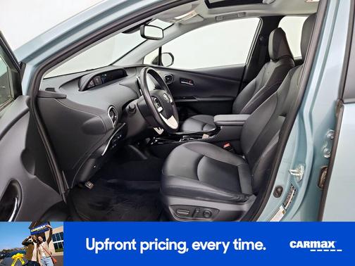 Gray 2018 Toyota Prius Four