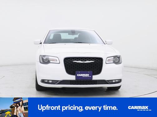 2019 Chrysler 300 S