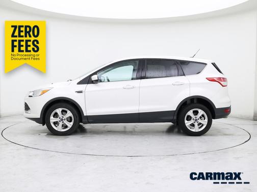 White 2016 Ford Escape SE