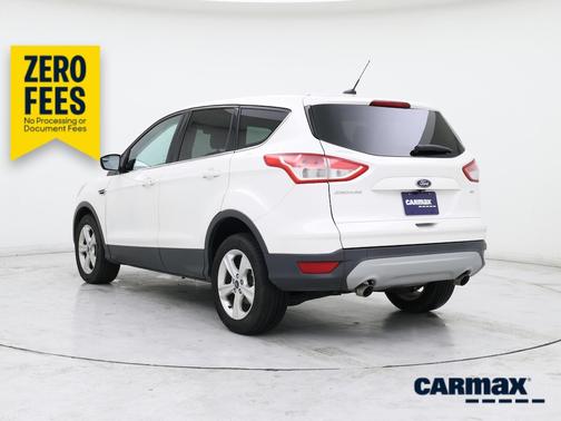 White 2016 Ford Escape SE