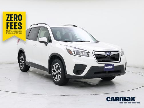 White 2019 Subaru Forester 2.5I Premium