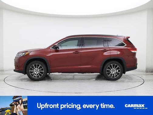 2017 Toyota Highlander SE