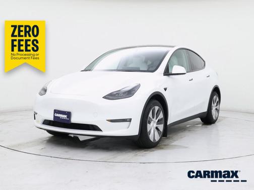White 2023 Tesla Model Y Long Range