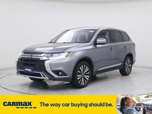 2019 Mitsubishi Outlander SE