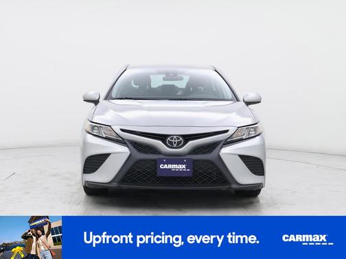 Silver 2019 Toyota Camry SE