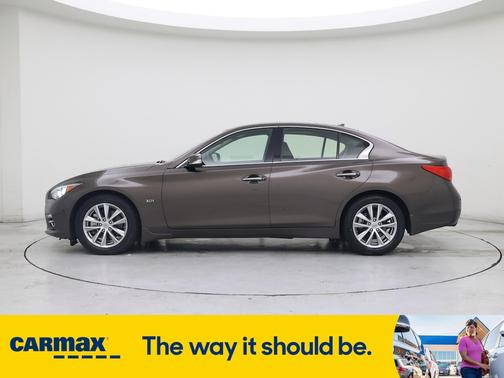 2017 INFINITI Q50 Premium