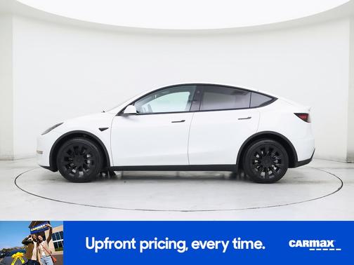 White 2023 Tesla Model Y Long Range