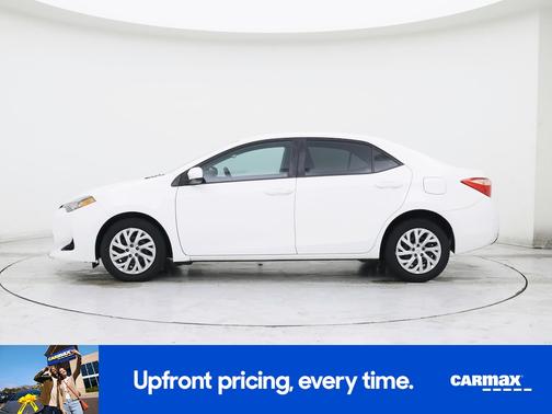 White 2017 Toyota Corolla LE