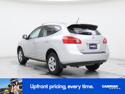 Silver 2014 Nissan Rogue Select S