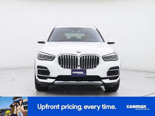 White 2023 BMW X5 xDrive40i