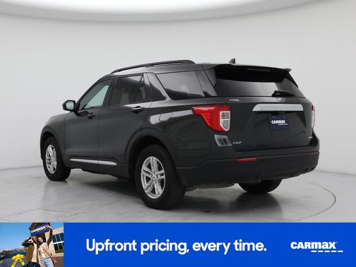 Green 2023 Ford Explorer XLT
