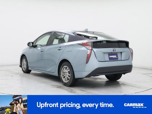 Green 2016 Toyota Prius Three