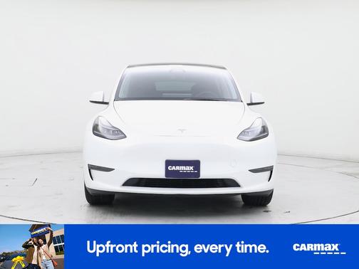White 2025 Tesla Model Y Long Range
