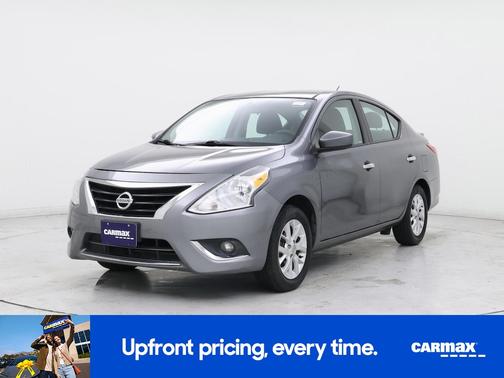 2016 Nissan Versa SV