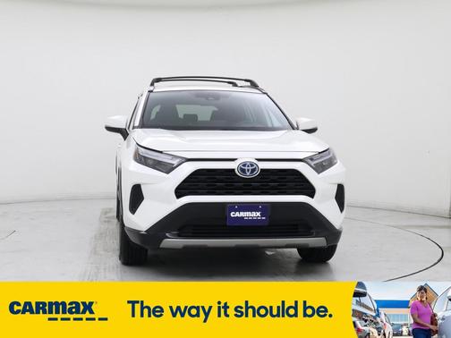 2022 Toyota RAV4 Hybrid SE
