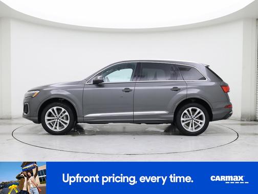 2025 Audi Q7 Premium Plus