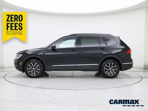 Black 2021 Volkswagen Tiguan SE