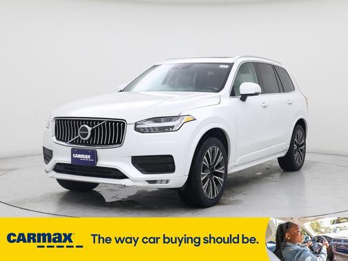 2020 Volvo XC90 T6 Momentum