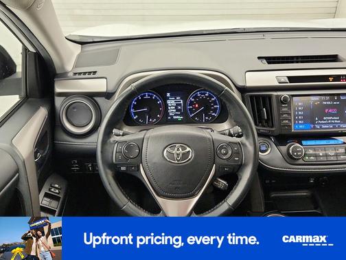 White 2018 Toyota RAV4 XLE