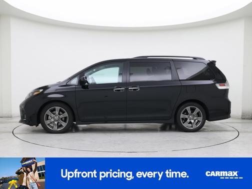 2020 Toyota Sienna SE