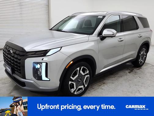 Gray 2023 Hyundai PALISADE Limited