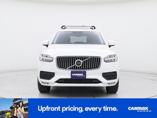 2020 Volvo XC90 T6 Momentum