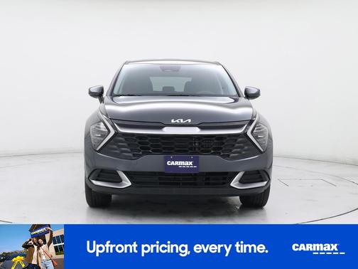 Gray 2024 Kia Sportage Hybrid LX