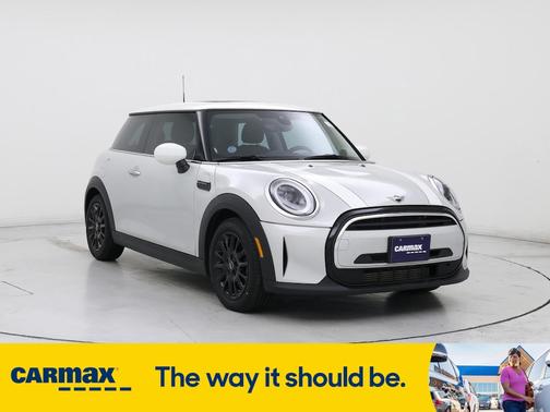 2023 MINI Hardtop Classic