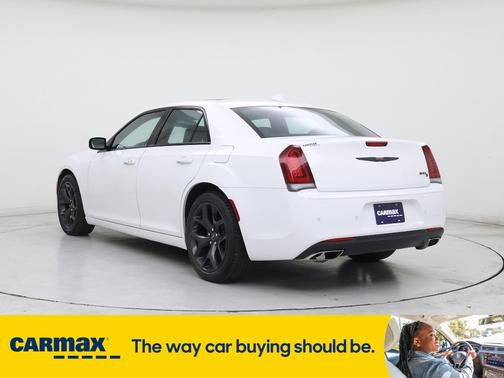 2022 Chrysler 300 S
